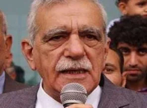Adaylığını açıkladı! İlk mesajı kanlısı AK Parti adayına