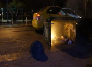 AK Parti binası önünde olay!
