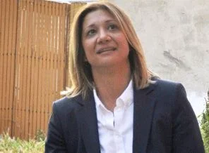Bacağı kırıldı, Başbakan'ın konuşması bitmeden hastaneye gitmedi