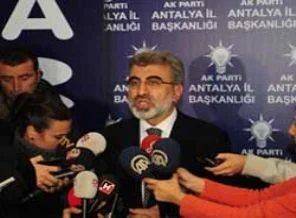 Bakan elektrik kesintileri için konuştu