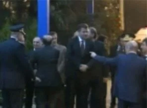 Bakan özür diledi