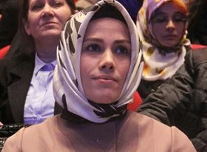 Başbakan'ın kızı Esra Albayrak İmam Hatiplilere seslendi