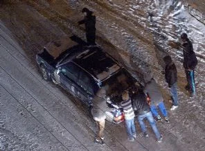 Başkentte kar yağışı yaşamı olumsuz etkiledi