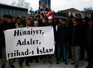 Beddualara Karşı Fatih Camii'nde Dualar Edildi