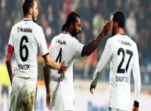Beşiktaş'ta yumruk yumruğa kavga iddiası