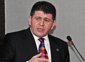 Boydak'tan istifa eden Bakan Çağlayan'a eleştiri