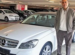 Çalınan Mercedes'ini 16 bin dolar ödeyerek geri aldı!