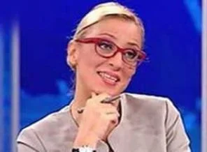 Ceyda Karan'dan tartışılacak Molla yazısı
