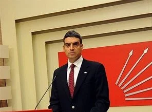CHP: 'Başbakan Erdoğan istifa etmeli veya güvenoyu istemeli'