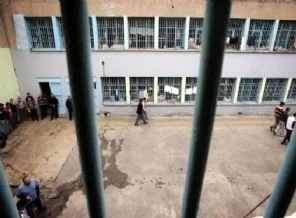 CHP: Sincan Cezaevi'ndeki 'şahin göz' herkesi fişliyor