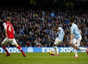 City, Arsenal'i 'topa tuttu'