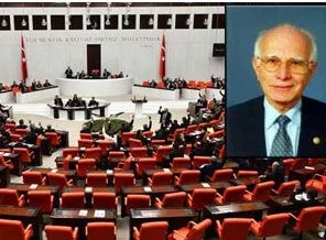 Demirel'in dostu eski bakan hayatını kaybetti