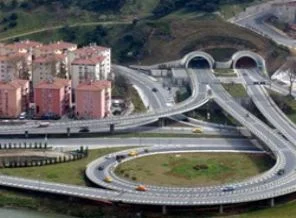 Dev proje! Artık yollar da elektrik üretecek