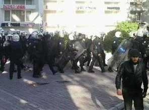 Ege Üniversitesi kampüsü karıştı