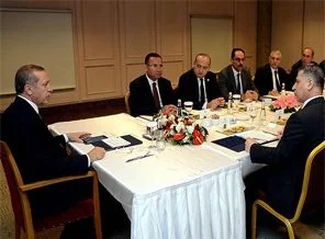 Erdoğan, Irak Türkmen Cephesi ile görüştü