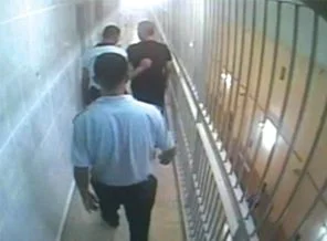 'Gardiyanların yalanladığı hücre cezası kameralara yansıdı'