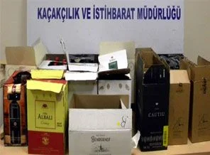 Gümrükte timsah kafası ele geçirildi