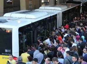 Günde 2.5 milyon yolcu taşınıyor