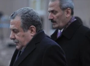 İki bakanın istifasına Ankara'dan ilk tepkiler