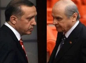 İki lider aynı anda gelince kriz çıktı!