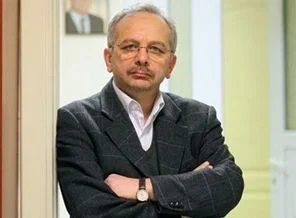 İsmail Kara: Cemaatler STK değil, devlete müdahale aracı olarak kullanılabilirler