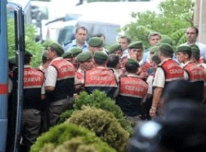Jandarma da gözaltı kararını uygulamadı