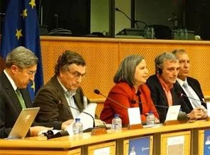 Kürt Konferansı: PKK terör listesinden çıkmalı