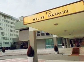 Maliye'de personel atama değişikliği