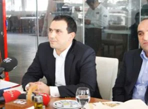 Memur-Sen'den AK Parti ve Cemaate uyarı