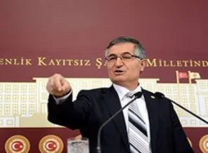 MHP'li Yeniçeri Dursun Çiçek'le Gül'ü eş tuttu