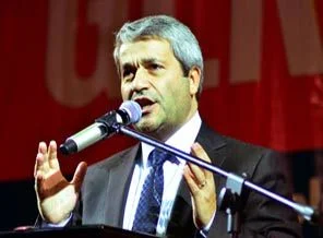 Nihat Ergün: Baş gösterenin başını ezeriz
