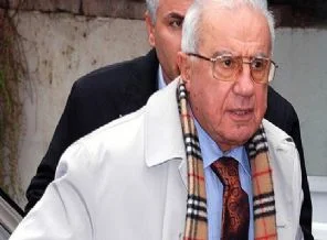 O paşaya sert cevap: Erbakan'a sığınması ibretlik