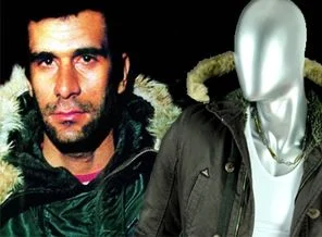 Onu da sattılar: Deniz Gezmiş style