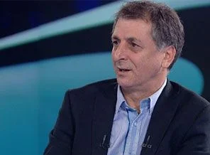 Övür: İstifalar Ak Parti'yi yıpratma amaçlı