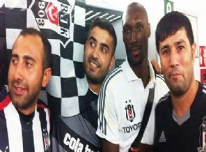 Sahaya atlayan taraftarlar ilgili şok ayrıntı!