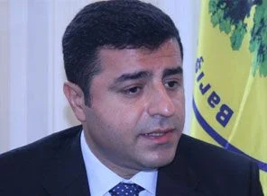 Selahattin Demirtaş, istifaları değerlendirdi