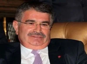 Sürpriz adaylık teklifine cevap verdi