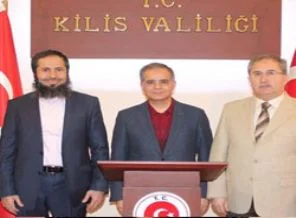 Suudi prens vali Tapsız'ı ziyaret etti