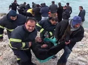 Tekne alabora oldu: 2 kişi kayıp