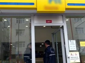 Tiner bidonuyla PTT şubesi soydu