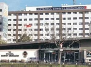 Üçüncü katta organize işler