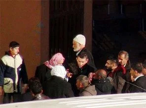 10 aylık bebeğe bile acımadı