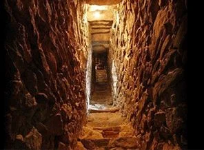 2 bin 300 yıllık işkence odaları bulundu