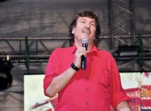 AK Parti'de 'Kırmızılı adam'