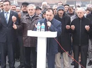 AK Parti kuraklığa karşı yağmur duasına çıktı