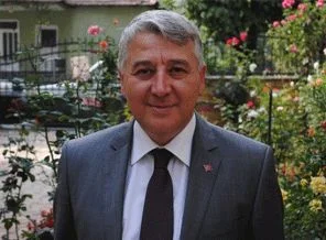 AK Parti'li vekil: Erdoğan, Allah'ın bütün vasıflarını üzerinde toplayan bir lider