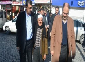 AK Partili adaya sevgi seli: Arkanızdayız!