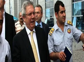 Aziz Yıldırım'a itiraf gibi teklif