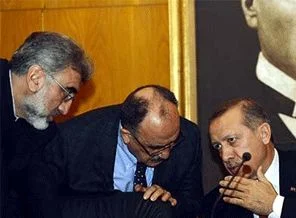 Başbakan Erdoğan'ın mikrofonu açık kalınca
