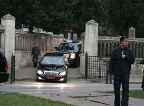 Başbakan oğlu Bilal ile Karacaahmet'e gitti